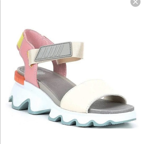 Sorel Kinetic Sandals size 9.5 - Picture 2 of 4